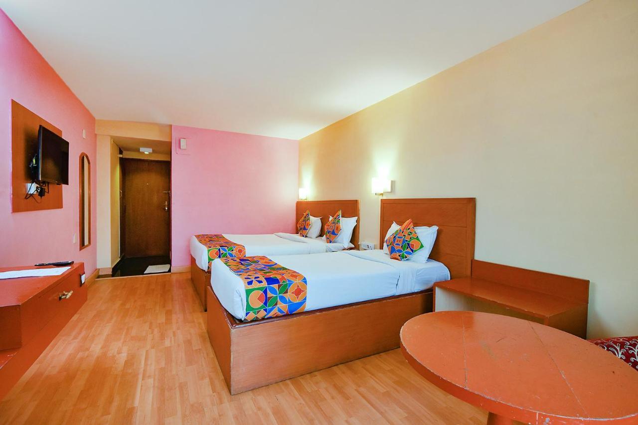 Fabhotel Khems Shoram Palace Road Ооти Екстериор снимка