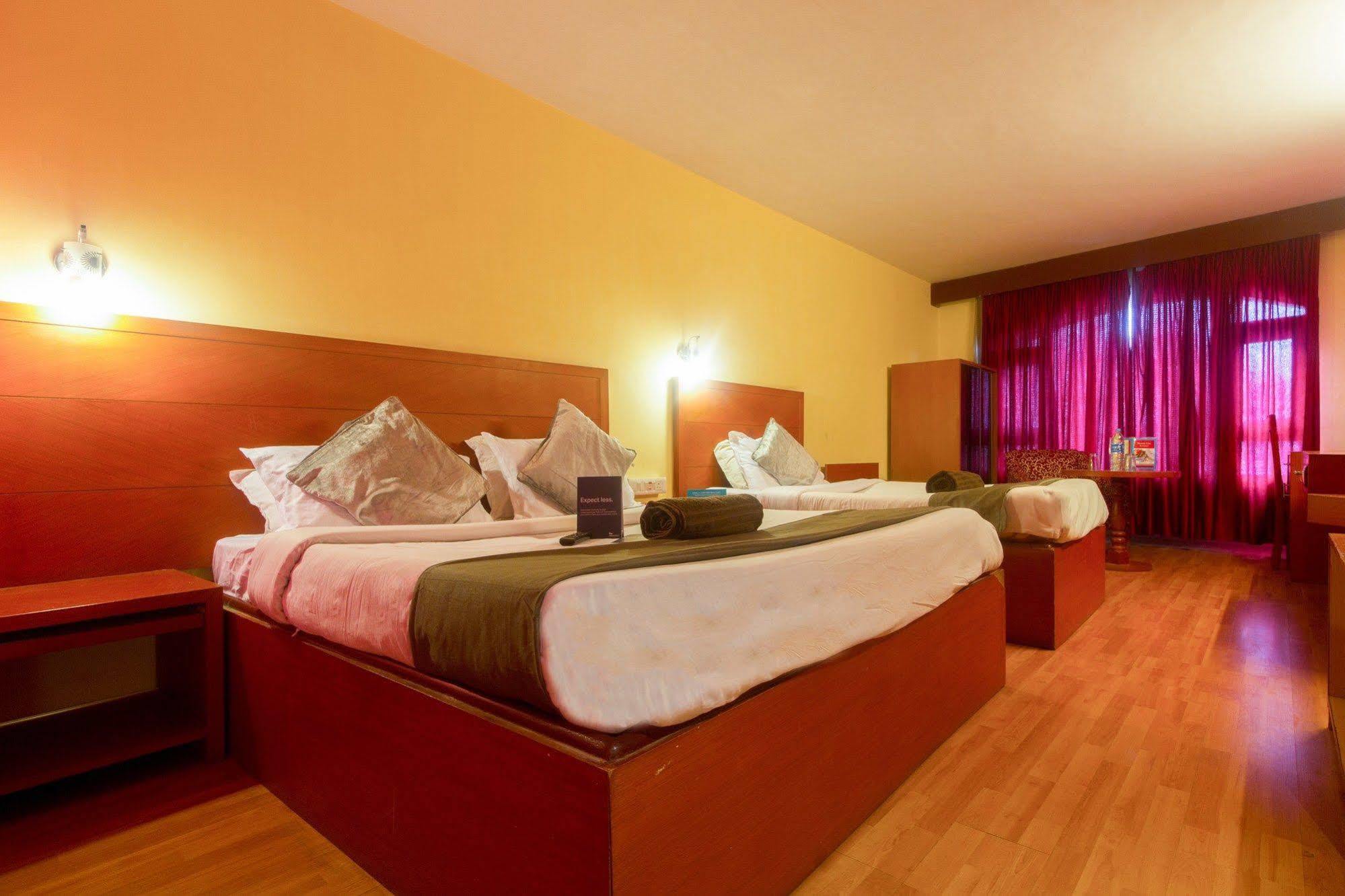 Fabhotel Khems Shoram Palace Road Ооти Екстериор снимка